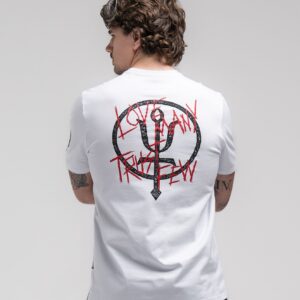 INSIGNIA T-SHIRT - LOVE MANY TRUST FEW